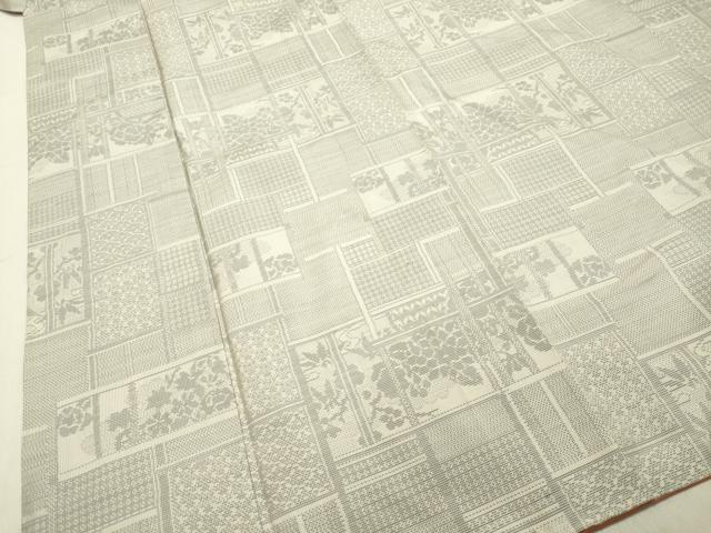 平和屋着物●本場大島紬 白大島 9マルキ 格子草花文 正絹 逸品 DAAU0645tw