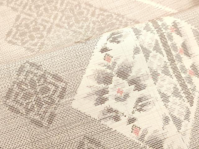 平和屋着物●本場大島紬 9マルキ 幾何学花文 正絹 逸品 DAAU0661tw