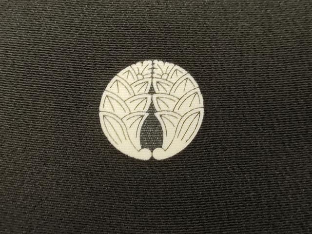 平和屋着物●創業460年・千總 黒留袖 駒刺繍 草花文 金彩 正絹 逸品 DAAU0849tw