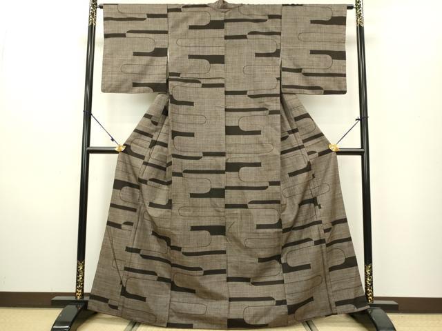 平和屋着物●本場大島紬 7マルキ 抽象文様 正絹 逸品 DAAU3954du