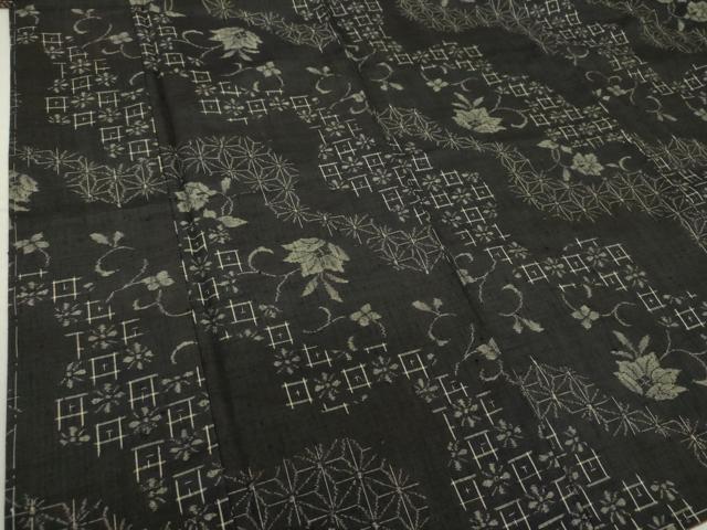 平和屋着物●上質な紬 麻の葉花文 黒地 正絹 逸品 DAAU5085ps