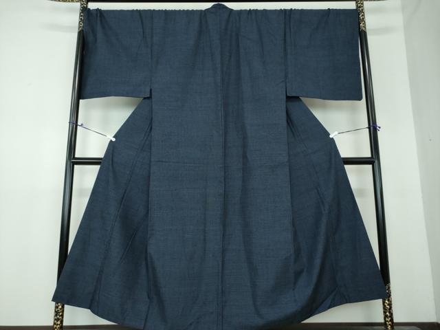 平和屋着物●男性 本場結城紬 重要無形文化財 キングサイズ 100亀甲 総詰め 濃紺地 正絹 逸品 DAAU5132ps