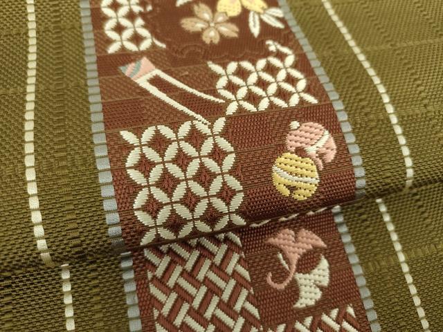 平和屋着物●本場筑前博多織 八寸名古屋帯 宝尽くし雪輪花間道 松装織物謹製 証紙付き 正絹 逸品 未使用 DAAU5380ps