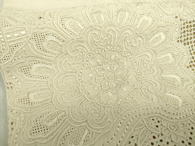 平和屋着物●中国三大刺繍 スワトウ相良刺繍 汕頭相良刺繍 総刺繍 太鼓柄袋帯 紬地 正倉院花文 練色 正絹 逸品 未使用 DAAU5483ps