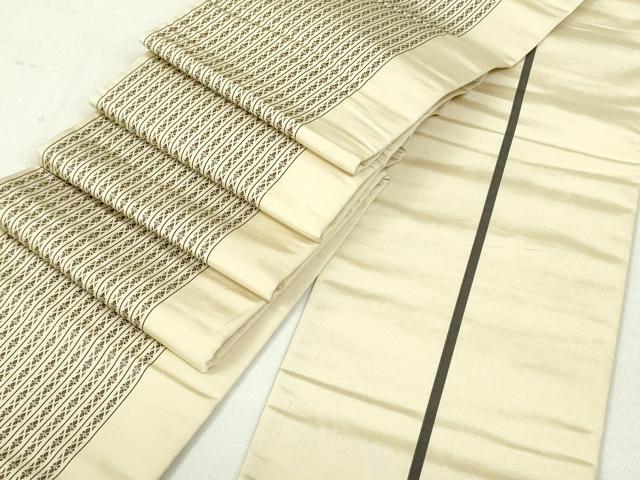 平和屋着物●本場筑前博多織 両面 半幅帯 献上 縞 練色 正絹 逸品 DAAU6709ob