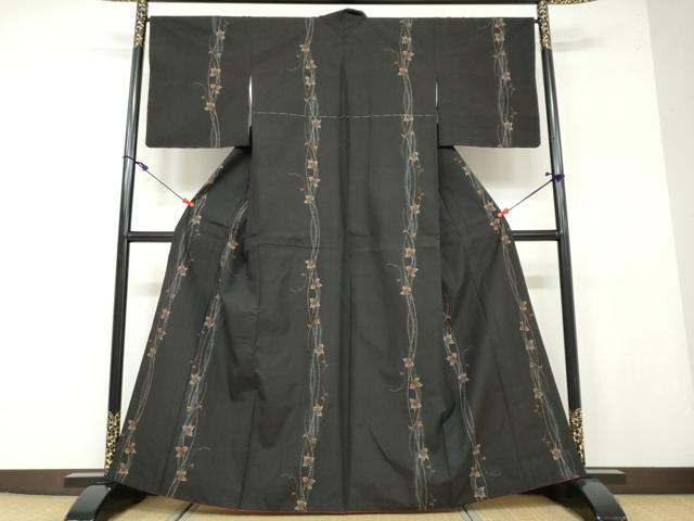 平和屋着物●本場大島紬 古代染色純泥染 9マルキ 地空き 川口織物謹製 草花間道 証紙付き 正絹 逸品 DAAV4986ud