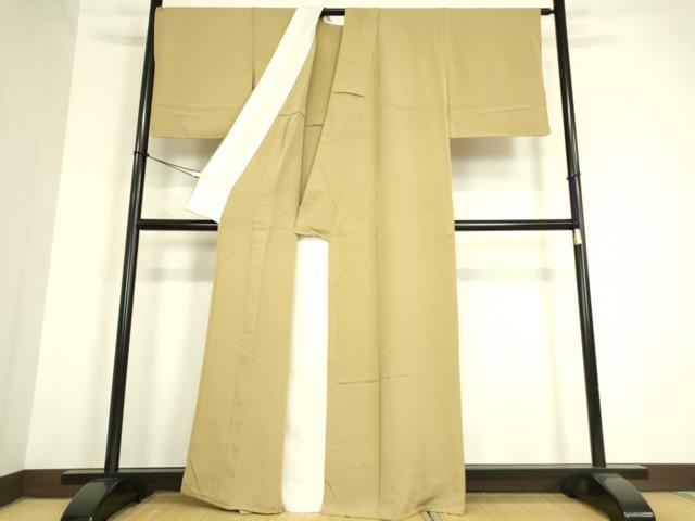平和屋着物▽上質な色無地 単衣 枯色 鬼しぼ縮緬 正絹 逸品 DAAV5224az