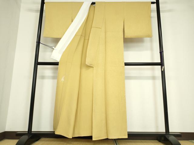 平和屋着物▽上質な色無地 単衣 蜂蜜色 ワンポイント 正絹 逸品 DAAV5641az