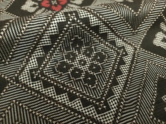 平和屋着物●本場大島紬 龍郷絣 花菱文 正絹 逸品 DAAV6515ps