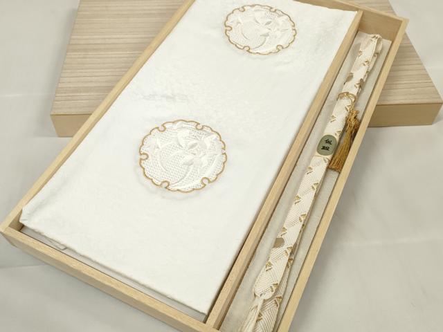 平和屋着物●和装小物 帯締め・帯揚げセット 中国三大刺繍 汕頭刺繍 礼装用 雪輪花文 組紐 金糸 亀房付 逸品 未使用 DAAV8034zzz