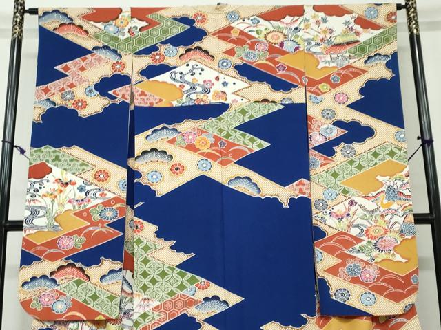 平和屋着物●豪華振袖 型染め 飛鶴風景草花文 正絹 逸品 DAAW5194ud