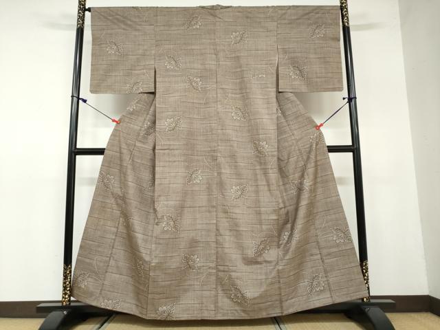 平和屋着物●本場大島紬 7マルキ 草花文 正絹 逸品 DAAW5422ud