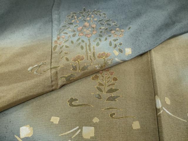 平和屋着物●本場染大島紬 訪問着 道長草花文 暈し染め 金彩 正絹 逸品 DAAW5514ud