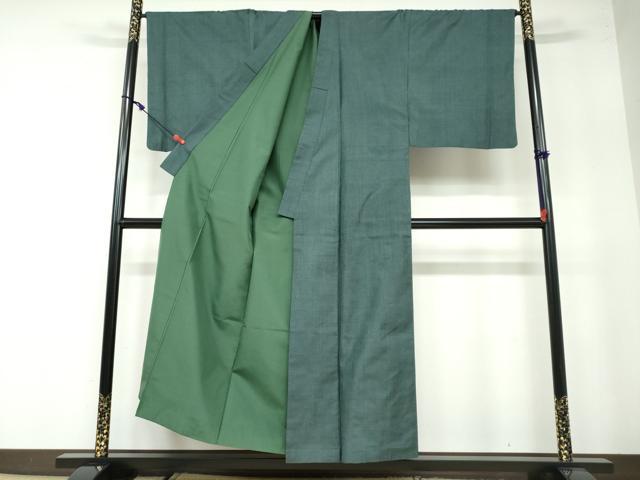 平和屋着物●男性 本場大島紬 アンサンブル 150亀甲 総詰め 羽裏:松葉色 キングサイズ 正絹 逸品 DAAW5539ud