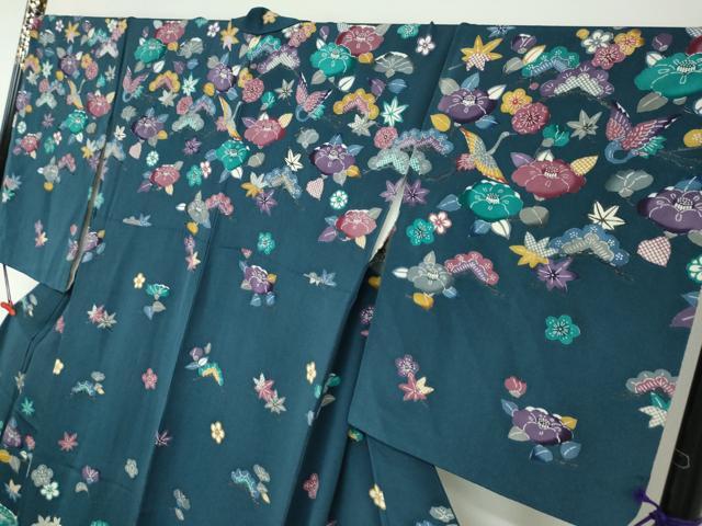 平和屋着物●手差し紅型作家 都巳二 訪問着 飛鶴草花文 鬼しぼ縮緬 正絹 逸品 DAAW5852ud