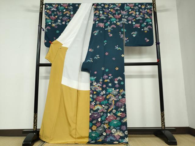 平和屋着物●手差し紅型作家 都巳二 訪問着 飛鶴草花文 鬼しぼ縮緬 正絹 逸品 DAAW5852ud