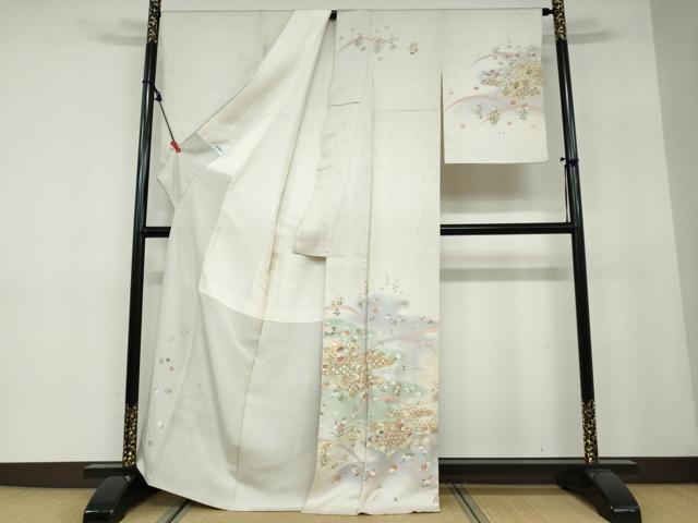 平和屋着物●訪問着 駒刺繍 吉祥草花文 暈し染め 金彩 正絹 逸品 DAAW5931ud
