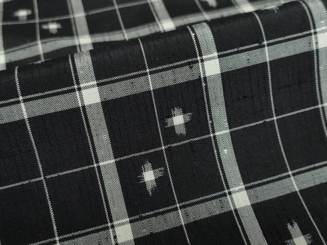 平和屋着物●上質な紬 絣格子 黒地 正絹 逸品 DAAW5964ud