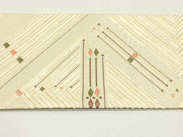 平和屋着物●本場筑前博多織 八寸名古屋帯 幾何学文様 薄卵色 正絹 逸品 DAAW6750ob