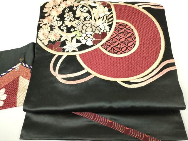 平和屋着物●アンティーク 大正ロマン 九寸名古屋帯 駒刺繍 総刺繍 鏡裏花文 黒地 金糸 正絹 逸品 DAAX3376az