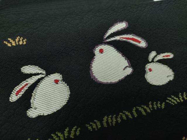 平和屋着物●九寸名古屋帯 月兎 黒地 正絹 逸品 DAAX4055ps
