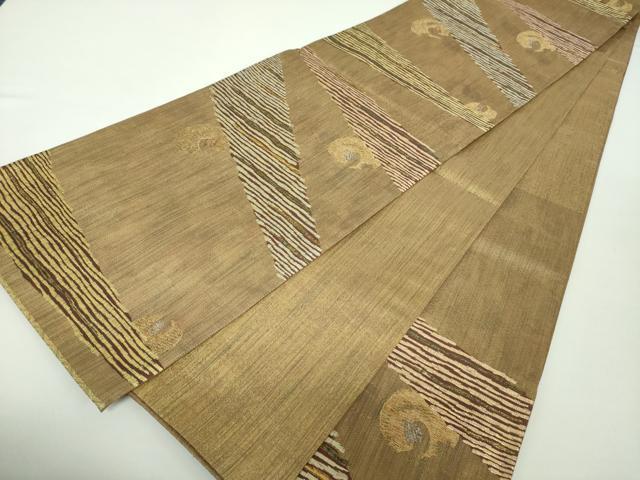 平和屋着物▽六通柄袋帯 スリーシーズン帯 春 夏 秋 横段花文 金糸 正絹 逸品 未使用 DAAY1863ps