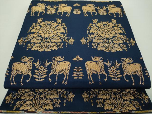 平和屋着物●龍村平蔵製 六通柄 本袋帯 羊花推朱錦 金糸 正絹 逸品 DAAY1951ps