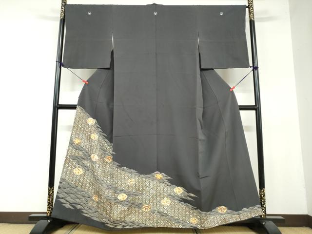 平和屋着物●豪華黒留袖 吉祥草花文 金彩 正絹 逸品 DAAY5200ud