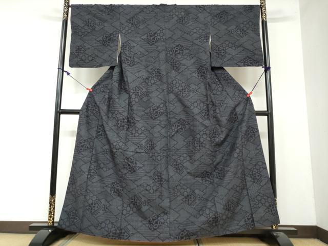平和屋着物●結城紬 80亀甲 抽象文様 やまと誂製 正絹 逸品 DAAY5712ud
