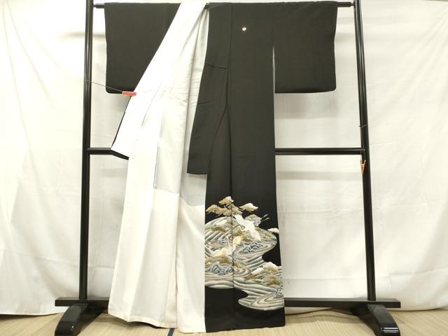 平和屋着物■豪華黒留袖 駒刺繍 飛鶴風景松文 金彩 正絹 逸品 DAAY6270ea