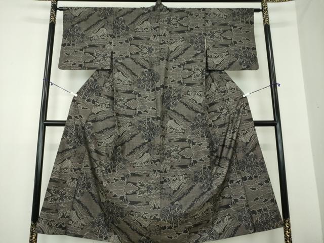 平和屋着物●本場大島紬 9マルキ 富士山 雲取り松文 正絹 逸品 DAAZ0206ps