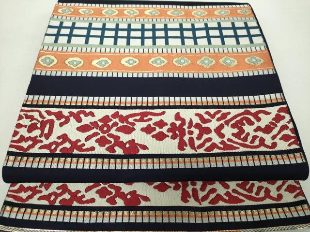 平和屋着物●六通柄 本袋帯 横段花文 金糸 正絹 逸品 DAAZ0386ps