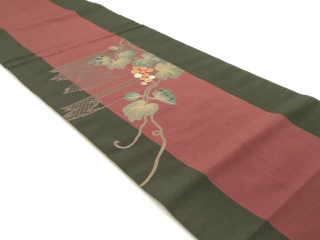 平和屋着物●太鼓柄袋帯 駒刺繍 葡萄蔦の葉文 黒地 金彩 正絹 逸品 DAAZ3119ob