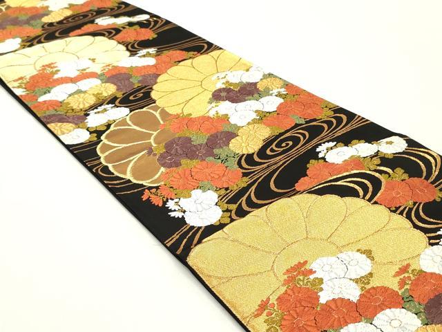 平和屋着物●西陣 河合美術織物謹製 六通柄袋帯 唐織 流水舞菊文 黒地 金糸 正絹 逸品 DAAZ3417ob