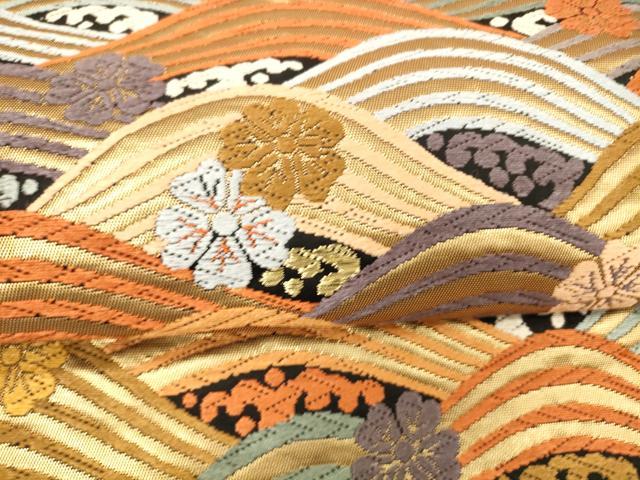 平和屋着物●六通柄袋帯 唐織 青海波桜花文 黒地 金糸 正絹 逸品 DAAZ4435cm