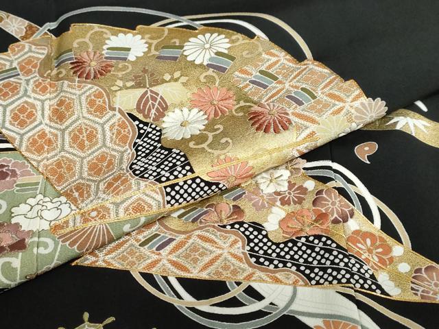 平和屋着物●豪華黒留袖 駒刺繍 宝尽くし扇面草花文 金彩 正絹 逸品 DAAZ7562ud