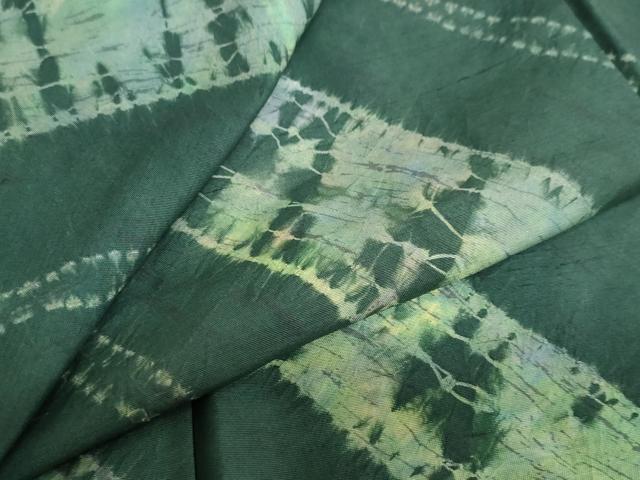 平和屋着物●上質な紬　絞り　斜縞　さが美扱い　正絹　逸品　DAAZ7736ud 平和屋着物○上質な紬 絞り 斜縞 さが美扱い 正絹 逸品 DAAZ7736ud