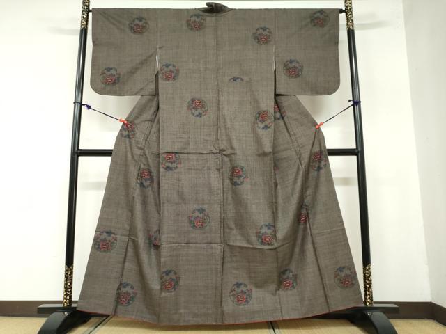 平和屋着物●本場大島紬 7マルキ 草花丸文 正絹 逸品 DAAZ7794ud