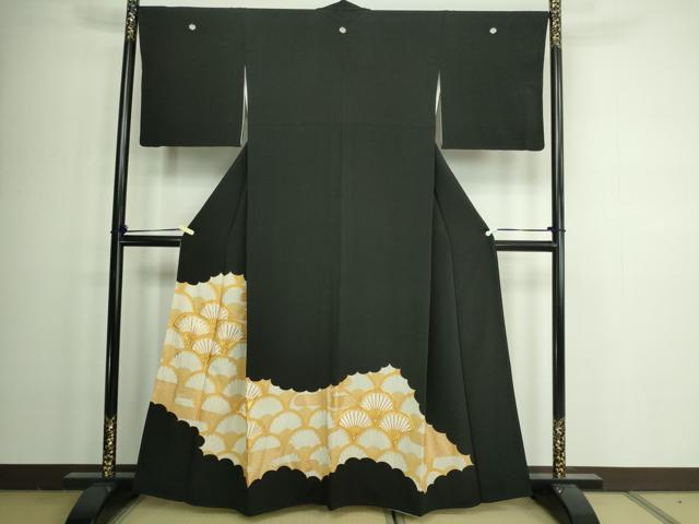 平和屋着物■豪華黒留袖 駒刺繍 菊青海波 金彩 正絹 逸品 DAAZ9721sf