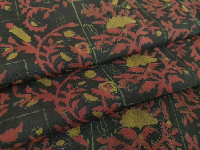 平和屋着物●上質な小紋 紬地 更紗花文 黒地 正絹 逸品 DABA1590ps