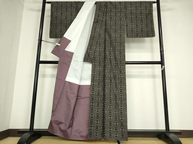 平和屋着物●本場大島紬 菱花文 正絹 逸品 未使用 DABA4653az