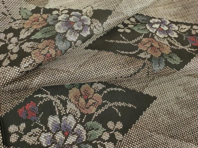 平和屋着物●本場大島紬 7マルキ 菱花文 正絹 逸品 未使用 DABA4671az