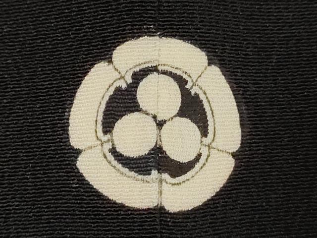 平和屋着物■豪華黒留袖 駒刺繍 松文 暈し染め 金彩 正絹 逸品 DABA5111cd