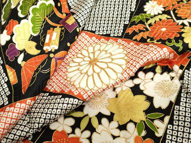 平和屋着物●上質な小紋　駒刺繍　鹿の子宝尽くし草花文　黒地　金彩　正絹　逸品　DABB0124ud 平和屋着物○上質な小紋 駒刺繍 鹿の子宝尽くし草花文 黒地 金彩 正絹