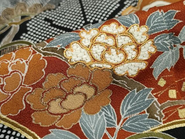 平和屋着物▼豪華黒留袖 駒刺繍 地紙飛鶴草花文 金彩 正絹 逸品 DABB0384ud