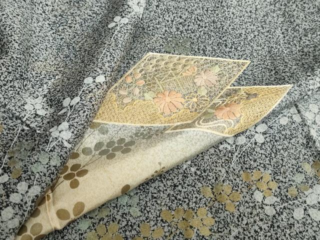 平和屋着物●中国三大刺繍 スワトウ刺繍 汕頭刺繍 訪問着 菱草花文 たたき染め 黒地 金彩 正絹 逸品 DABB0947ud