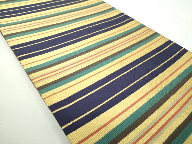 平和屋着物●ひなや工房 くむ・あむ・おる 伊豆蔵明彦 全通柄袋帯 絲綢綴 横段花文 金糸 証紙付き 正絹 逸品 未使用 DABB4921ps