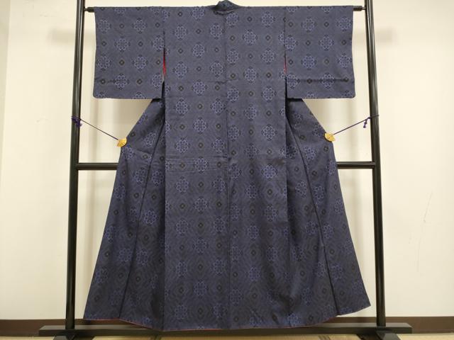 平和屋着物●本場大島紬 龍郷絣 花菱文 正絹 逸品 DABB9710du