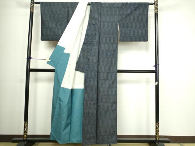 平和屋着物■本場大島紬 7マルキ 亀甲文 正絹 逸品 DABC0288sf