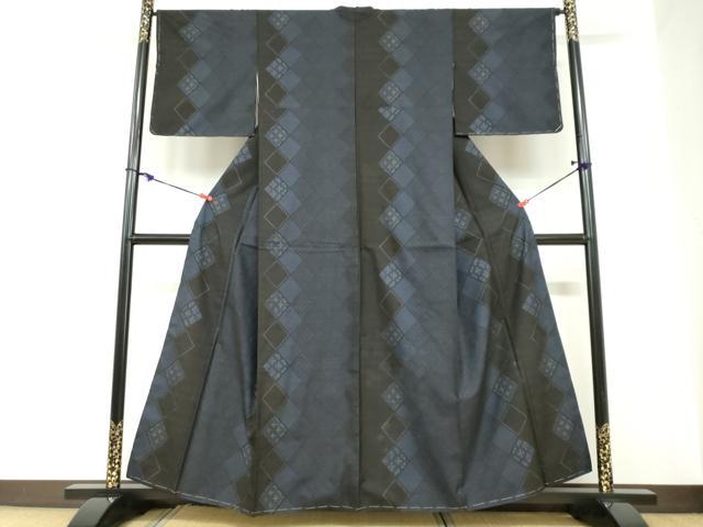 平和屋着物●本場大島紬 9マルキ 菱文 正絹 逸品 未使用 DABC2245ud